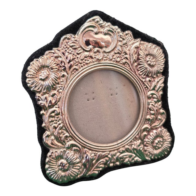 Early 20th Century Edwardian Sterling Silver Photo Frame For Sale