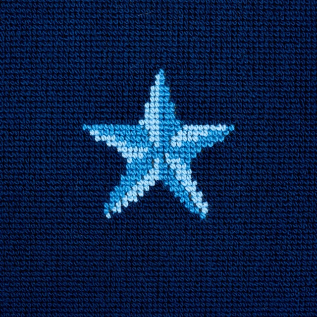 This 11" x 16" pillow features Star Epingle in Blue. Hardwearing epingle velvet reprises an evergreen star motif...