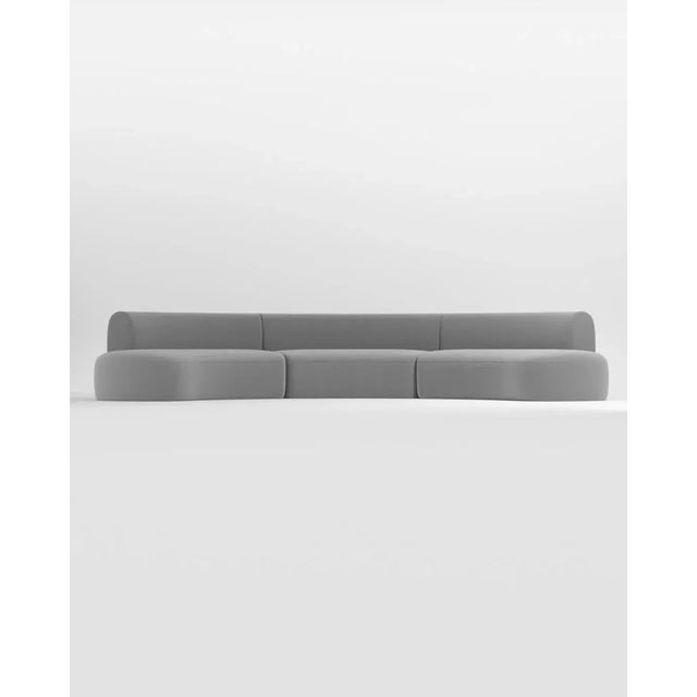 Collector Curved Hug Sofa in Light Grey by Ferrianisbolgi For Sale - Image 4 of 5