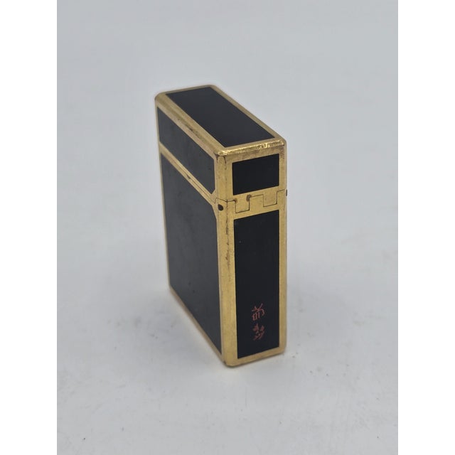 Metal Vintage Line 1 Lighter in Black Chinese Lacquer and Gold Plated from S.T. Dupont, 1970s For Sale - Image 7 of 10