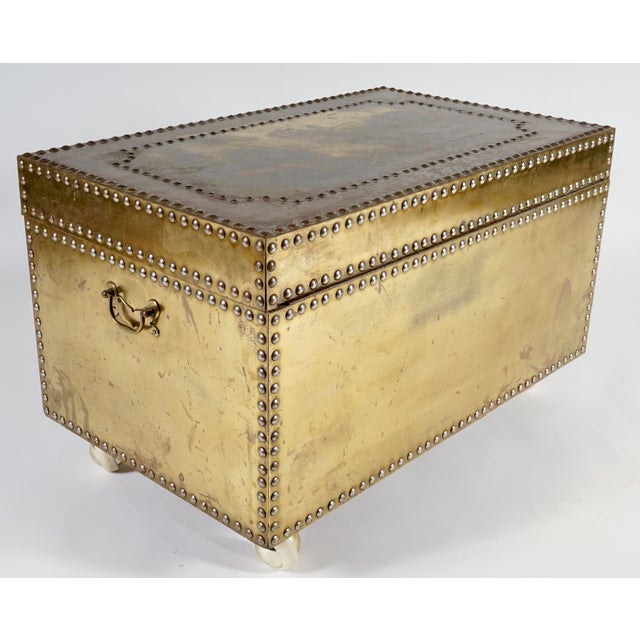 1970s Vintage Brass Trunk in the Style of Sarreid LTD For Sale - Image 5 of 6