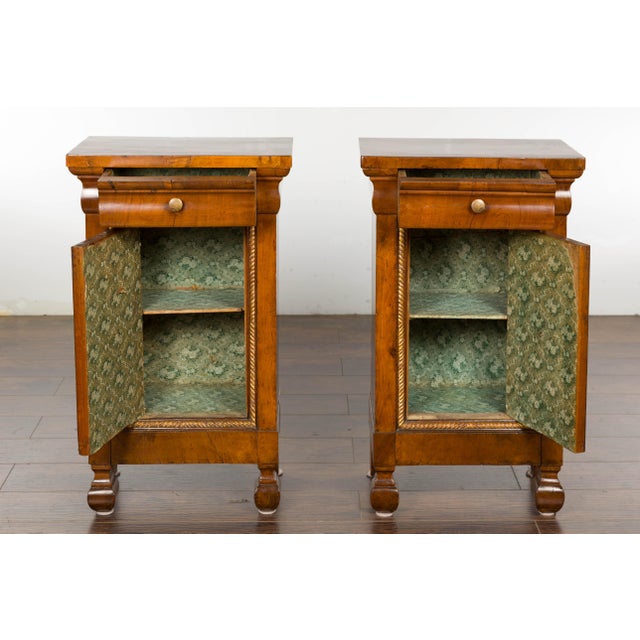 Wood 1800s Italian Walnut Bedside Cabinets with Giltwood Twisted Rope Motif, Pair For Sale - Image 7 of 12