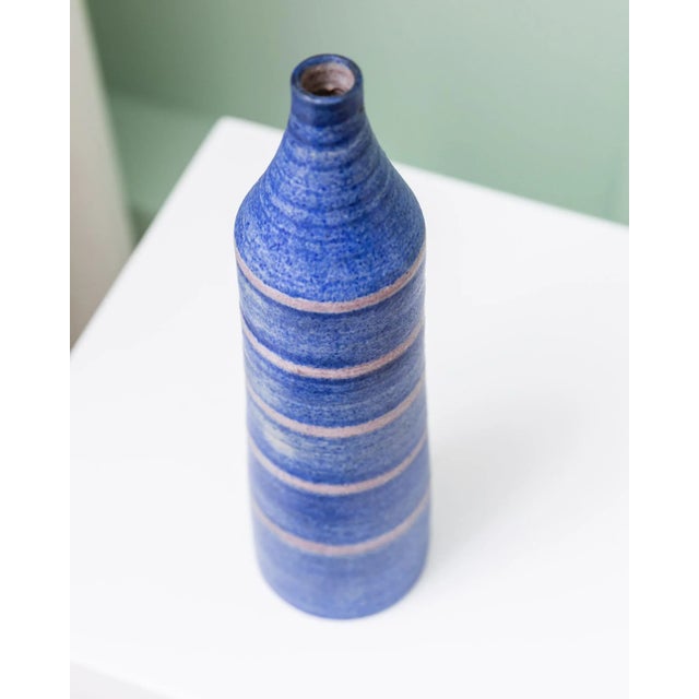 Blue Deutsche Studio Ceramic Vase by Monika Maetzel for MCM, 1960s For Sale - Image 8 of 11