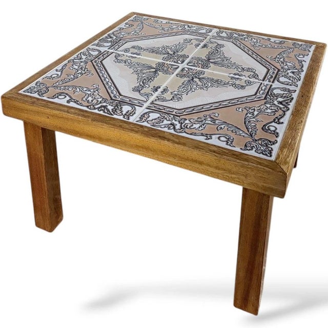Mid-Century French Tiger Oak Side Table with Tiles, 1970s For Sale - Image 4 of 9