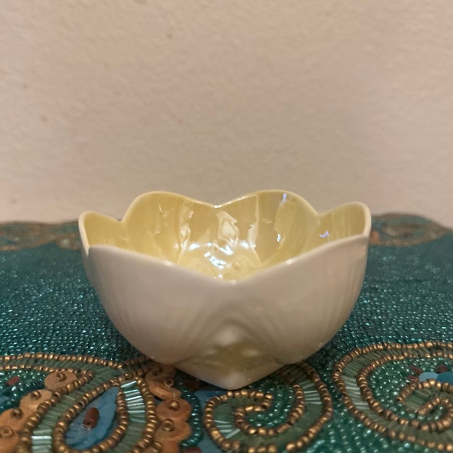 Mid-Century Irish Parian China "New Shell" Yellow Lustre Bon Bon Dish For Sale - Image 9 of 11