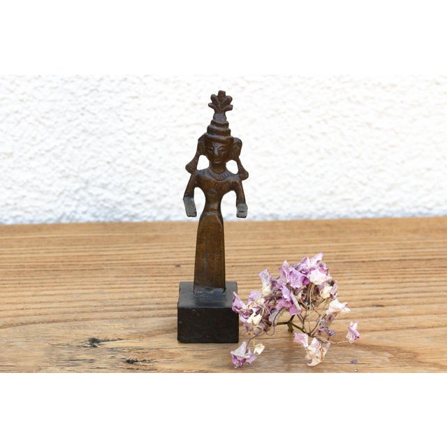 Crowned Tribal Miniature Bronze Female Figure For Sale In Los Angeles - Image 6 of 6