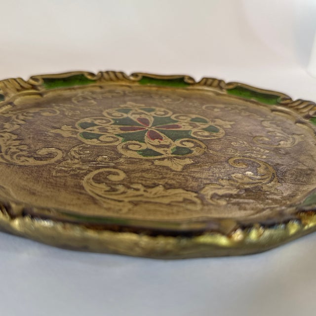 Vintage Italian Florentine Giltwood Tray / Decorative Plate For Sale - Image 4 of 5