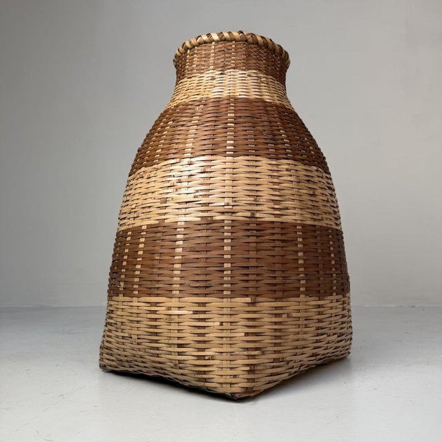 Japanese Bamboo Ikebana Basket / Hanakago, 1950s For Sale - Image 10 of 10