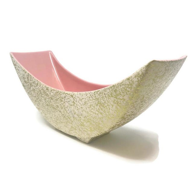 Mid-Century Modern Kashani Crescent Pink & Gold Centerpiece Tray by Kenwood for Shawnee For Sale In Nashville - Image 6 of 11