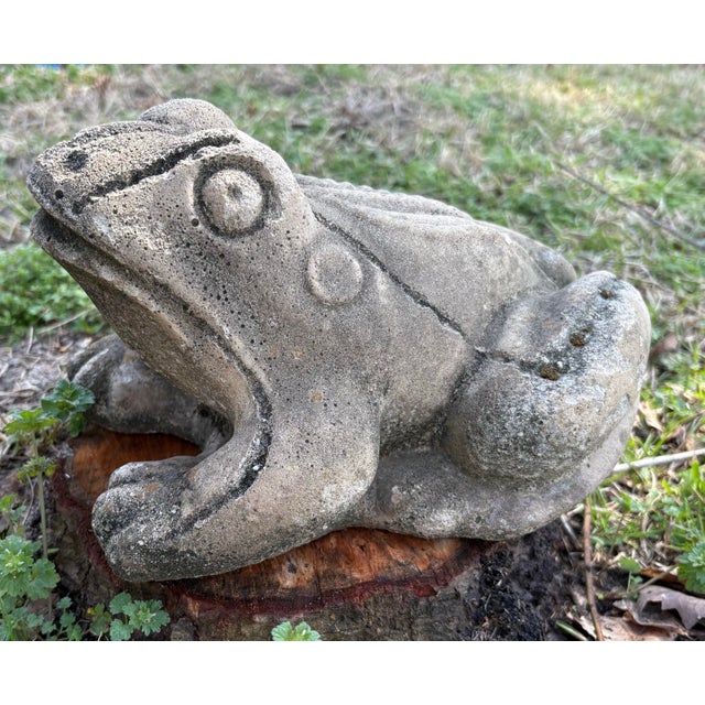 Nice vintage concrete frog garden ornament with aged patination.