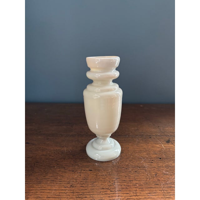 Antique Victorian Bristol Opaline Vase With Hand Painted Heron 7” For Sale - Image 4 of 7