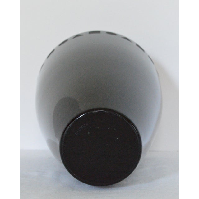 Glass 1980s Sasaki Ward Bennett Sengai Black Crystal Vase For Sale - Image 7 of 9