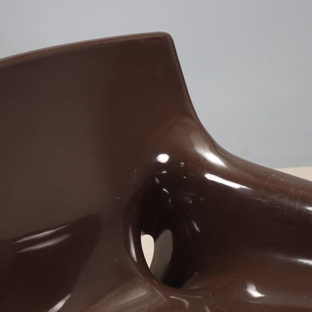 Artemide Vicario Armchair in ABS attributed to Vico Magistretti for Artemide, 1960s-1970s For Sale - Image 4 of 12