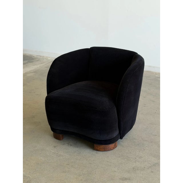 Vintage Art Deco Barrel Chair- Single For Sale In Los Angeles - Image 6 of 9