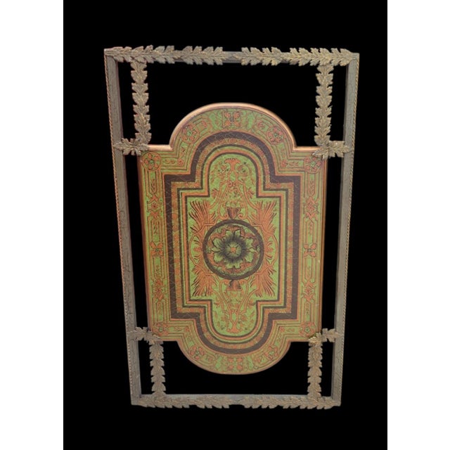 ​Vintage John-Richard Neoclassical Medallion Wall Panel – Laurel Leaf Iron Frame For Sale In West Palm - Image 6 of 10