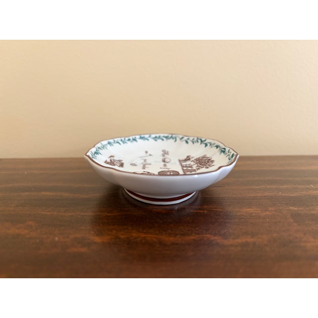 Green Vintage Mottahedeh Portugal Porcelain Garden Rebus Catchall Dish For Sale - Image 8 of 10