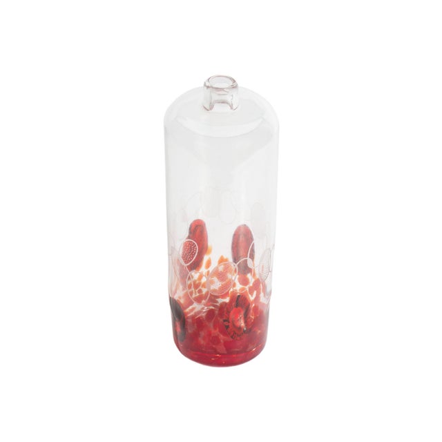 A 2004 art glass vase by Italian glass artist Peter Pelzel (born 1937). Made in Murano, Italy, this vase has a bottle...