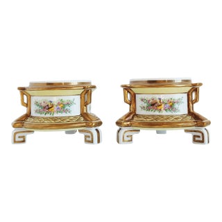 Chelsea House Porcelain Cachepots - A Pair For Sale