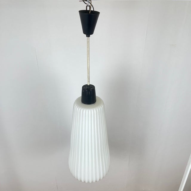 Metal Mid-Century Modern Pendant Light in Glass and Metal Rod, 1970s For Sale - Image 7 of 16