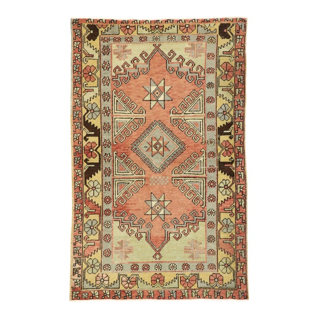 Vintage Turkish Oushak Rug - 03'05 X 05'04 For Sale