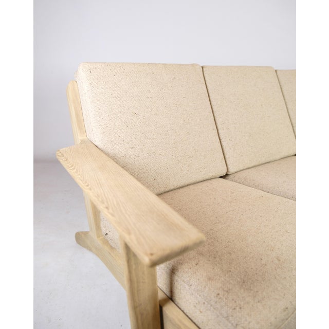 GE290 3 Seater Sofa attributed to Hans J. Wegner, 1953 For Sale - Image 6 of 15