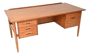 Vintage Swedish Walnut Desk by Goran Strand for Lelangs Mobelfabrik, 1960s