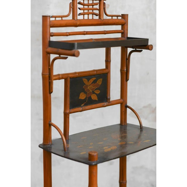 Japonisante Etagère in Bamboo and Lacquer attributed to Perret & Vibert, France, Late 19th Century For Sale - Image 3 of 10