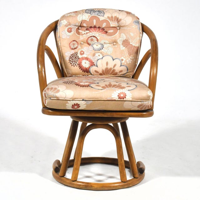 Brown Jordan Set of Six Brown Jordan Rattan Swivel Armchairs For Sale - Image 4 of 12