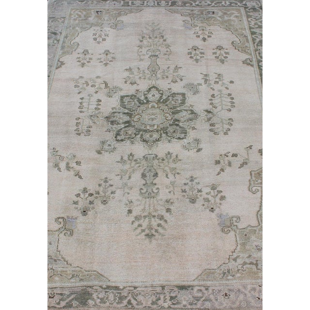 Blush Floral Medallion Turkish Oushak Rug in Green/Gray, Blush, Charcoal, and Silver 5' X 7'2 For Sale - Image 8 of 11