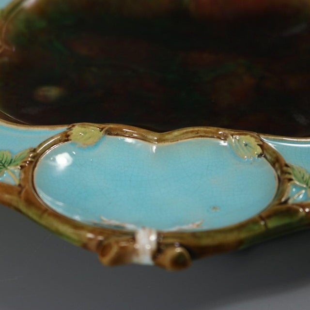Ceramic George Jones Majolica Strawberry Serving Dish For Sale - Image 7 of 8