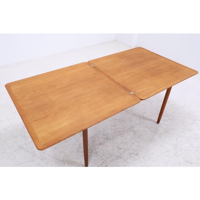 Vintage Danish Extendable Teak Dining Table from Hans J. Wegner For Sale - Image 9 of 16