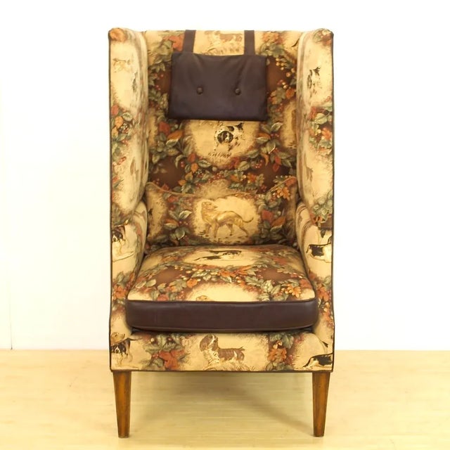 Oh so comfortable and so few distractions, this privacy reading chair by Old Hickory Tannery has a classic old english...