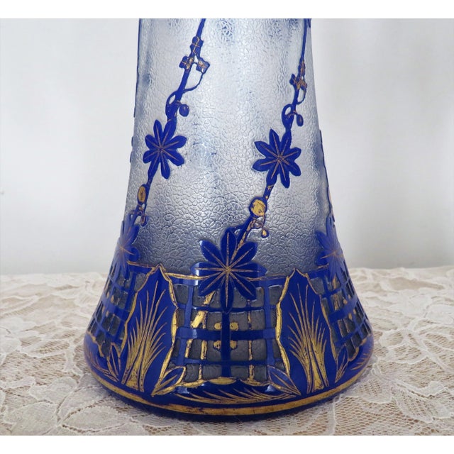 Baccarat Pair of French Vases in Cobalt Blue Cut Cameo Glass Chipped Ice Attributed to Baccarat For Sale - Image 4 of 9