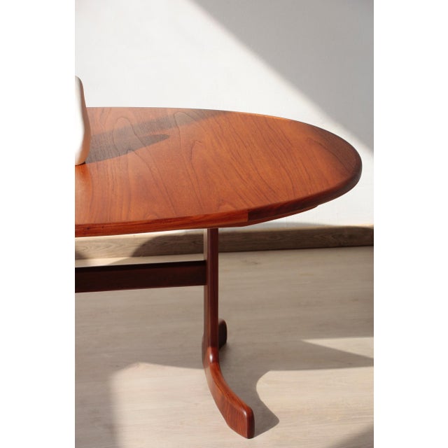 Oval Teak Dining Table from G-Plan, 1960s For Sale - Image 9 of 18