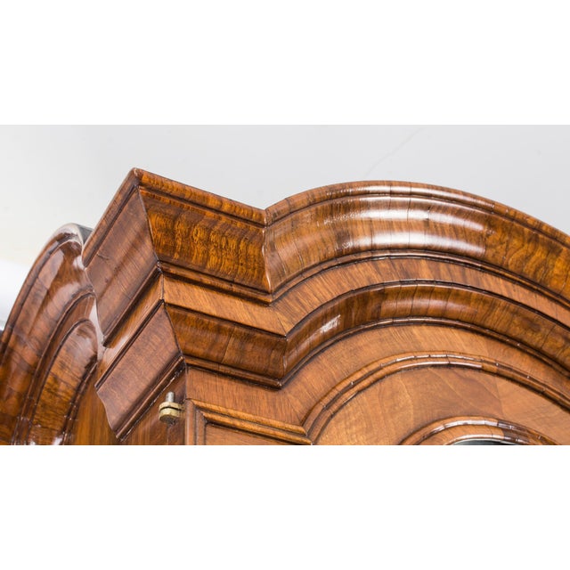 Antique Queen Anne Double Dome Burr Walnut Bureau Bookcase, 18th Century For Sale - Image 5 of 18
