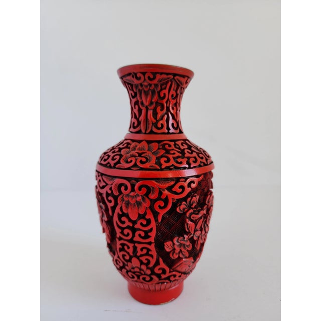 Chinese Vintage Chinese Cinnabar Vase For Sale - Image 3 of 9