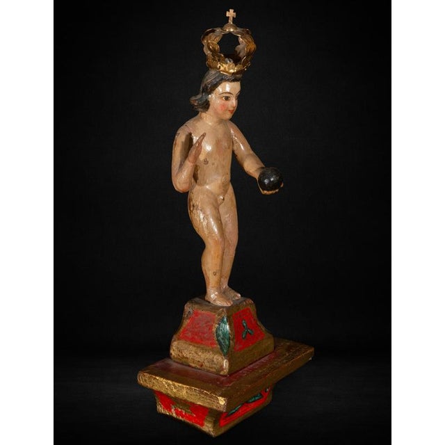 Spanish Colonial Artist, Niño Jesús Salvador del Mundo Sculpture, 17th Century, Wood For Sale - Image 5 of 8