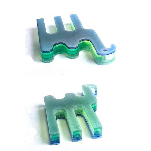 1970s Silvio Russo for Guzzini Lucite Acrylic Camel Sculpture For Sale - Image 9 of 12