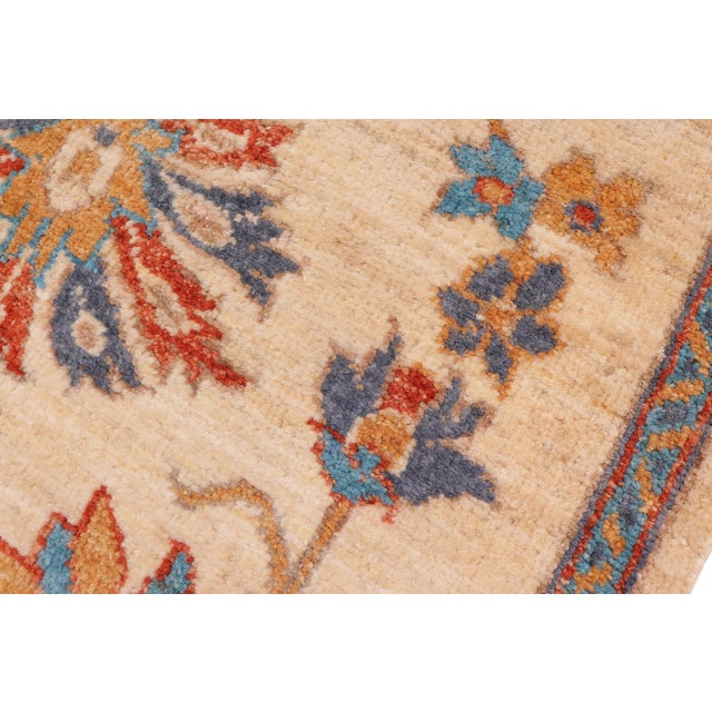 Shabby Chic Ziegler Tan/Rust Wool Runner Rug- 2'1'' X 4'10'' For Sale In New York - Image 6 of 10