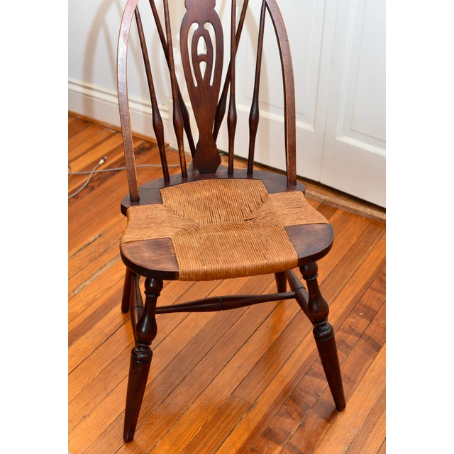 American 1910s Hoop Back Windsor Chair With Thrush Seat For Sale - Image 3 of 6