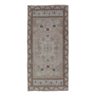 Vintage Turkish Oushak Rug With Medallion Design 1'9 X 3'7 For Sale