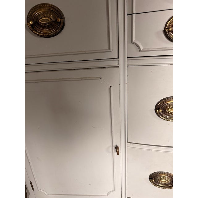 French Provincial 1940s Vintage Drexel “Travis Court" Federal Revival Sideboard Serpentine Credenza Cabinet Buffet Farmhouse Cottage French Country Console, Attributed For Sale - Image 3 of 12