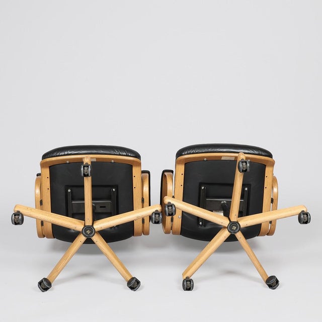 Vintage Chairs with Oak Frame and Black Leather by Albert Stoll for Stoll Giroflex, 1980s, Set of 2 For Sale - Image 6 of 8