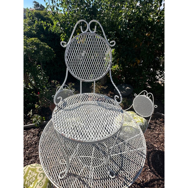 Woodard Furniture Co. Vintage Woodard Wrought Iron Round Table & 4 Chairs, Attributed For Sale - Image 4 of 5