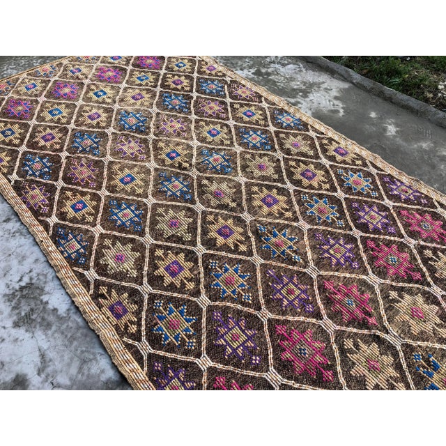1960s Vintage Turkish Kilim Rug - 5′4″ × 10′6″ For Sale - Image 6 of 10