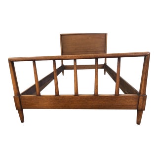 1960’s Mid-Century Modern Henredon Circa ‘60 Line Twin Bedframe For Sale