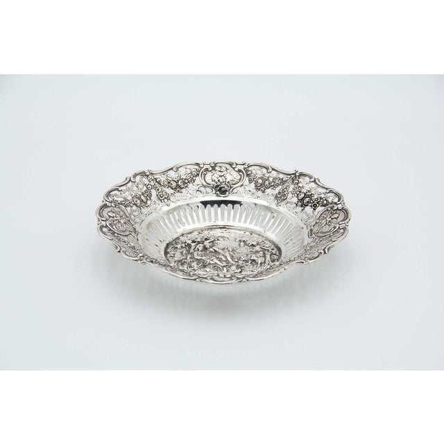Fruit Bowl Centerpiece in Cut-Out Silver For Sale - Image 4 of 4
