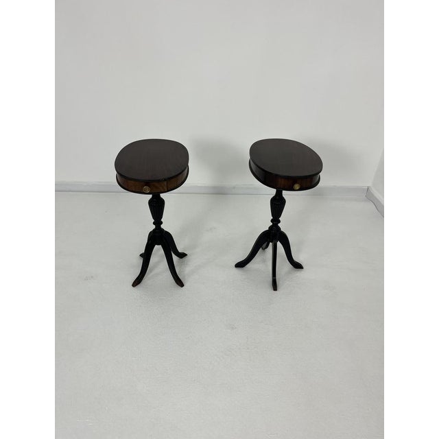 Mid-Century Modern Italian Oval Bedside Tables, 1960s, Set of 2 For Sale - Image 10 of 12