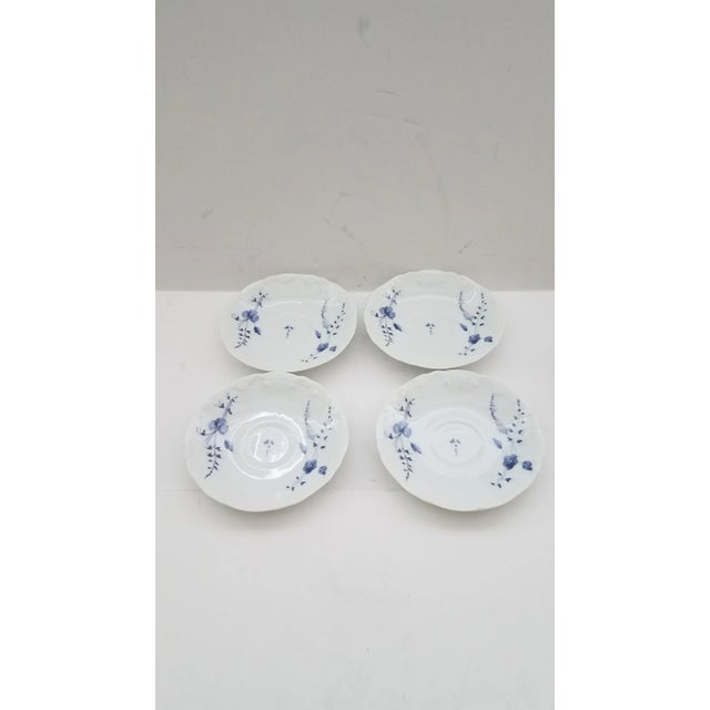 1940s 1940s Limoges Authentique Porcelaine Du Lys Royal 4 Cups and Saucers - Set of 8 For Sale - Image 5 of 8