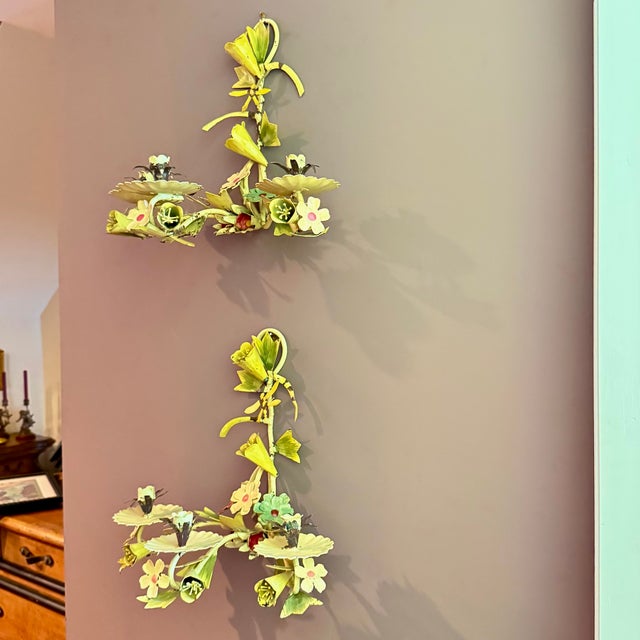 1960s Italian Floral Tôle Peinte Candle Sconces, a Pair For Sale - Image 5 of 18